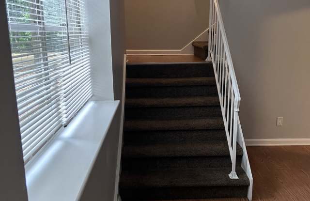 6354 Plantation Drive Gallery 4