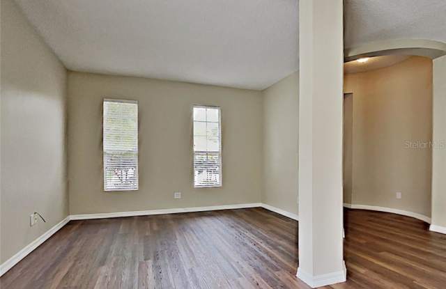981 RIVIERA POINT DRIVE Gallery 2
