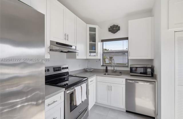 6443 SW 152nd Cir Pl Gallery 4