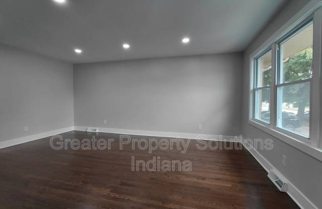 1127 East Morris Street Gallery 2