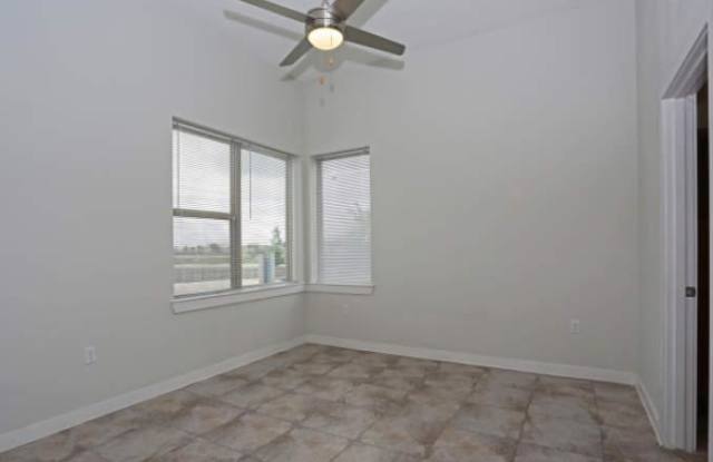 13667 Rutledge Spur Gallery 2