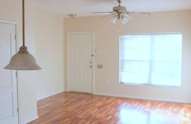 2339 Lake Woodberry Circle Gallery 2