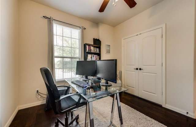 6477 Naples Drive Gallery 3