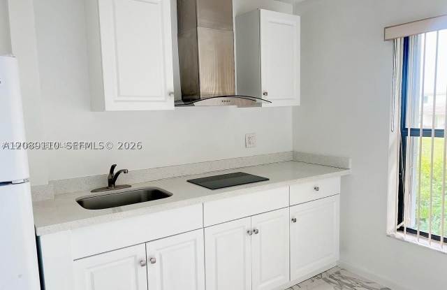 1440 NW 45th St photos photos 1440 NW 45th St photos photos