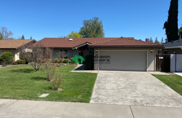 62 Park Vista Circle - 62 Park Vista Circle, Sacramento, CA 95831