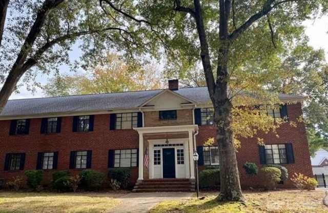 2231 Selwyn Avenue - 2231 Selwyn Avenue, Charlotte, NC 28207