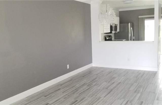 6127 BAYSIDE KEY DRIVE Gallery 2