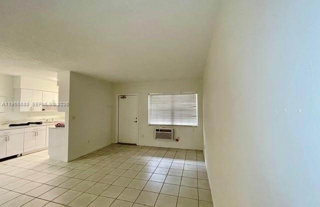 6511 Santona St Gallery 3