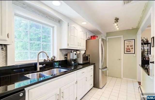 112 Tenafly Road Gallery 2