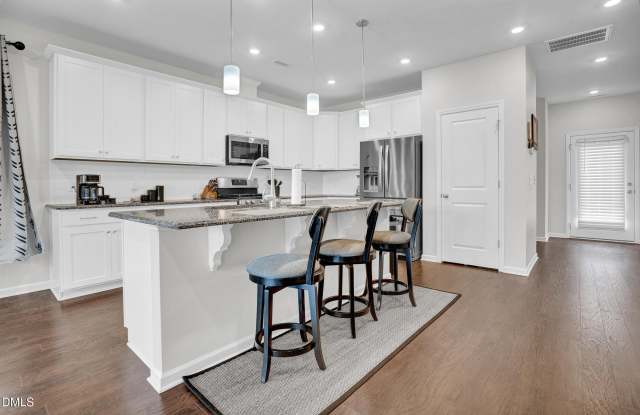 1202 Commack Drive Gallery 3