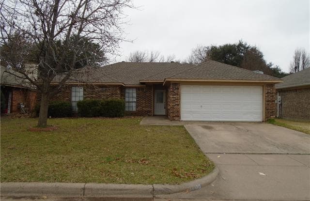 3800 FAIRHAVEN Drive - 3800 Fairhaven Dr, Fort Worth, TX 76123