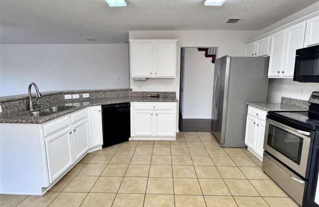 5232 Boxwood Lane Gallery 4