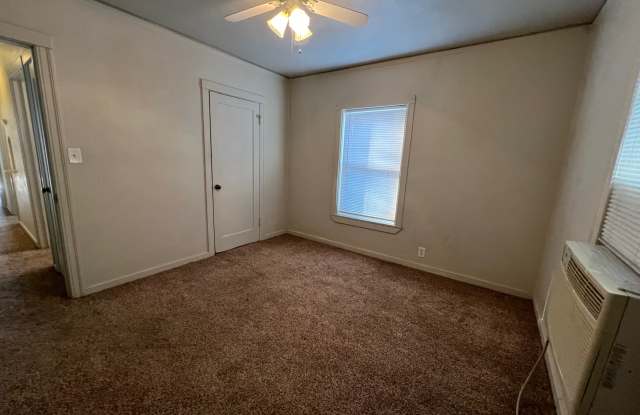 818 C Street - 1/2 Gallery 2