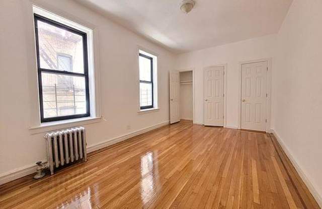 1250 Morris Avenue photos photos