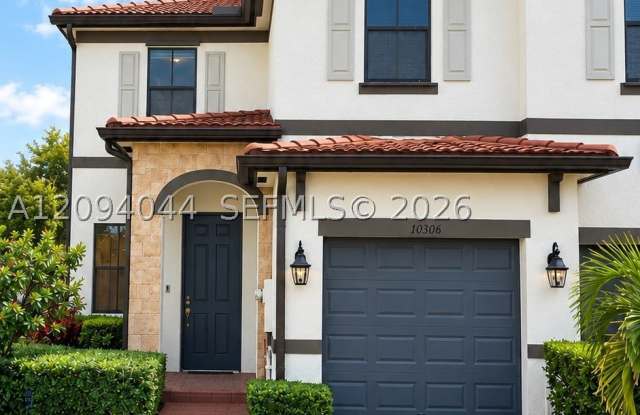 10306 W 33rd Ln Gallery 2