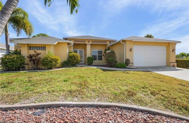 2137 SW 11th Court photos photos