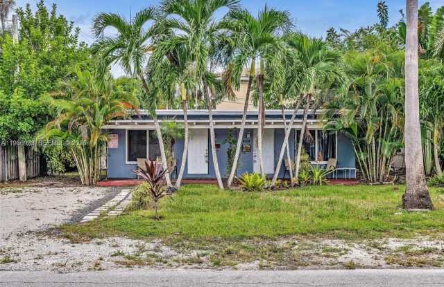 1313 NE 11th Street photos photos