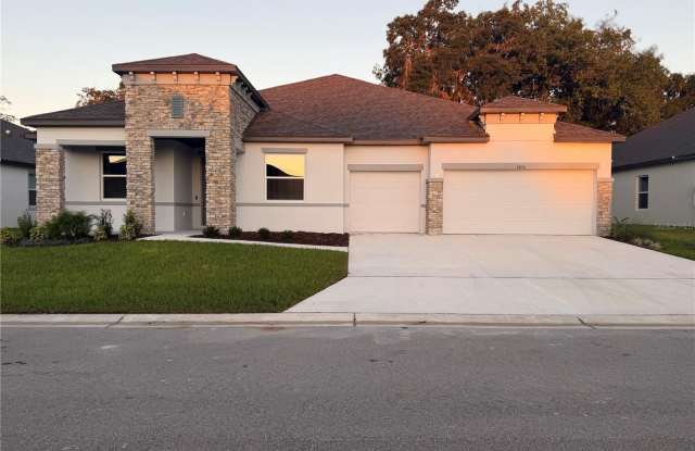 4056 MAGGIE Loop Gallery 2