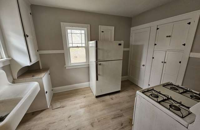 836 West Forest Avenue photos photos