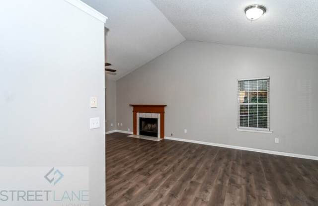 67 Bridge Drive Gallery 2