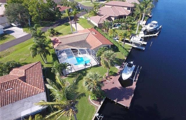 1811 SE 43rd ST - 1811 Southeast 43rd Street, Cape Coral, FL 33904