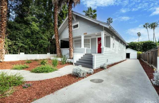 6008 Carlton Way photos photos