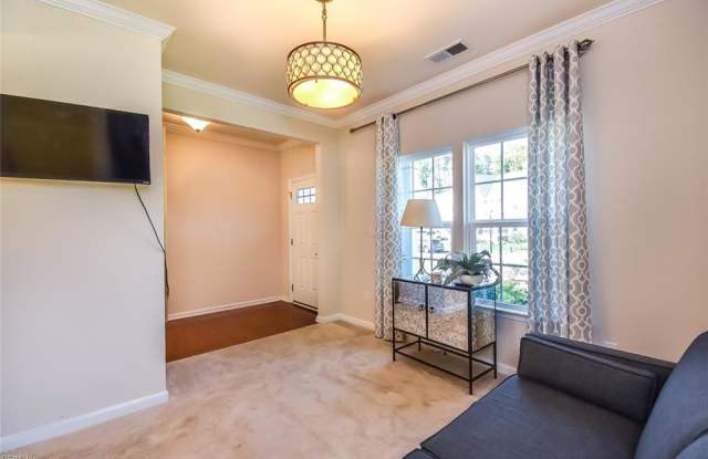 78 Old Pond Court Gallery 4