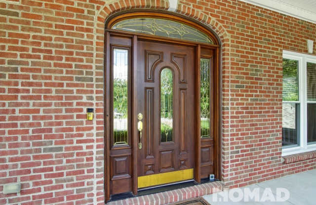 Spacious 2-Bed, 2-Bath Home in Nashville, TN photos photos