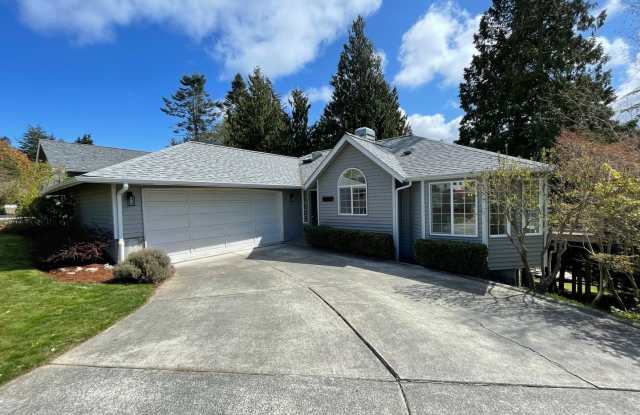 4303 Kingsway photos photos
