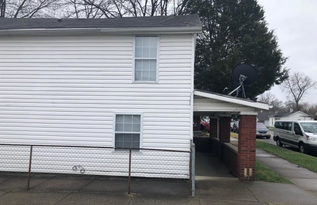 1706 See Avenue Gallery 3
