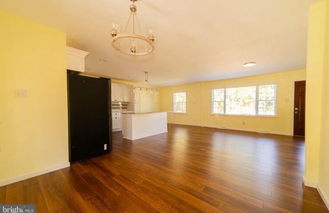 1409 BROWN Road Gallery 4