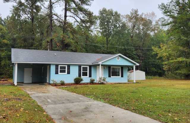 1706 Stonewall Rd - 1706 Stonewall Road, Laurinburg, NC 28352