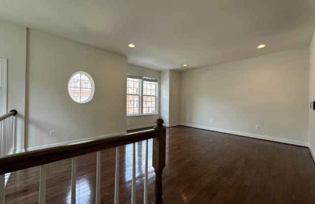 20284 Center Brook Square - 20284 Center Brook Square, Lowes Island, VA 20165