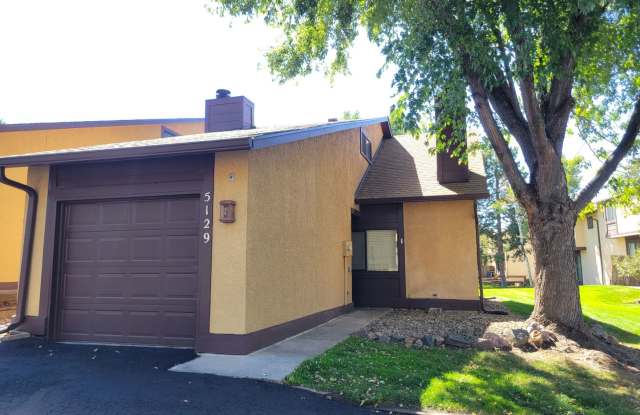 1 bed, 1 bath w/ loft and office Townhouse with garage - MileStone Real Estate Services photos photos