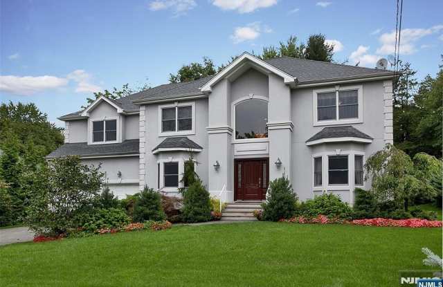 377 Ruckman Road photos photos