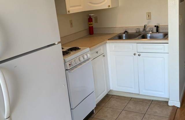 2400 N Via Tranquilla Dr Unit 4A - 2400 Via Tranquilla Drive, Tanaina, AK 99654
