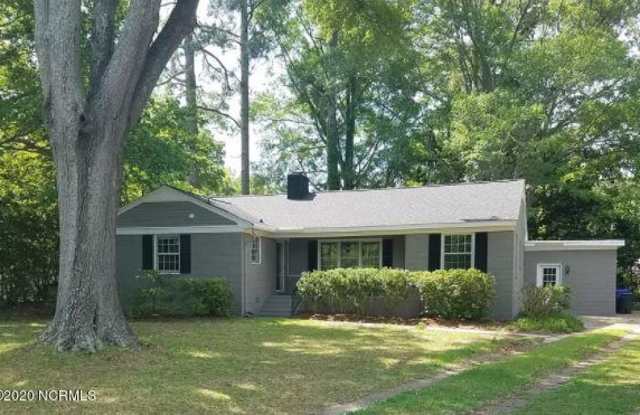 1725 Beaumont Drive Gallery 2