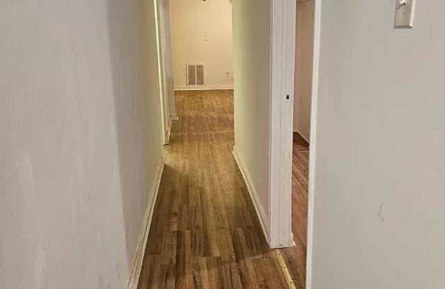 6639 South Perry Avenue Gallery 4