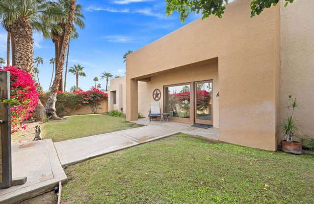 74681 Peppertree Drive Gallery 3