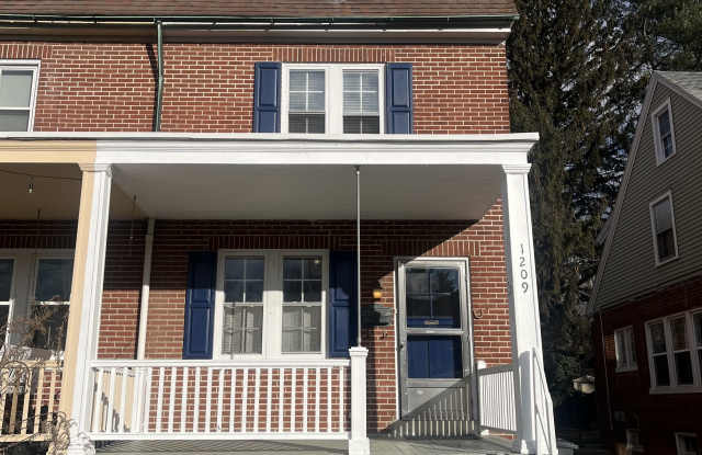 1209 Elm Ave photos photos