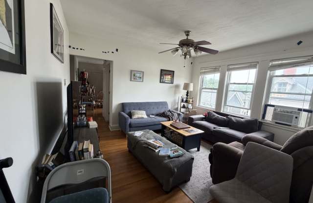 4bed 2bath unit in Somerville photos photos
