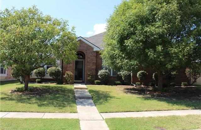 704 Bethany Lake Boulevard Gallery 2