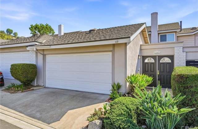 6686 Moselle Circle photos photos