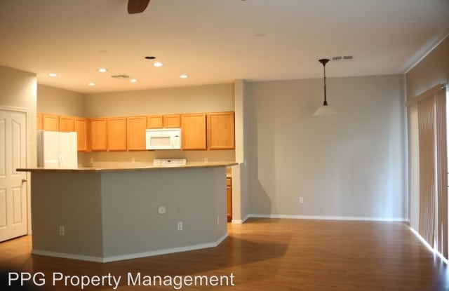 17385 N 185th Dr Gallery 4