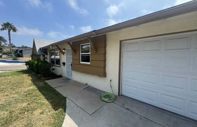 Remodeled 3 Bedroom, 1.5 Bathroom Home in Central Spring Valley photos photos