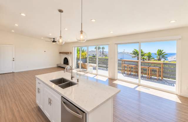 1562 Lorraine Drive Gallery 3