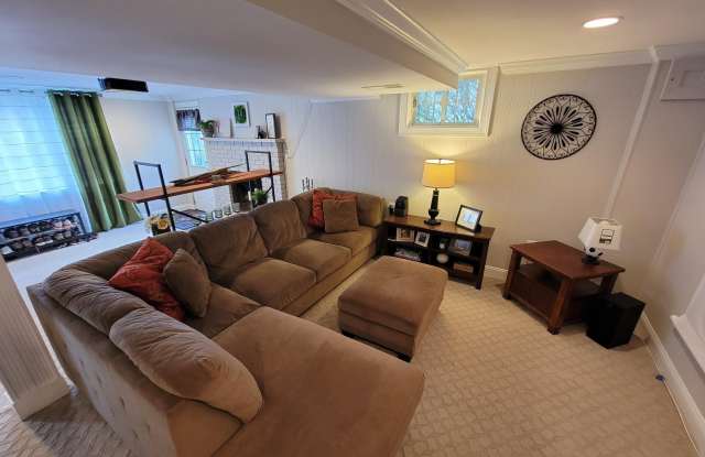 106 ROSS DRIVE SW Gallery 4