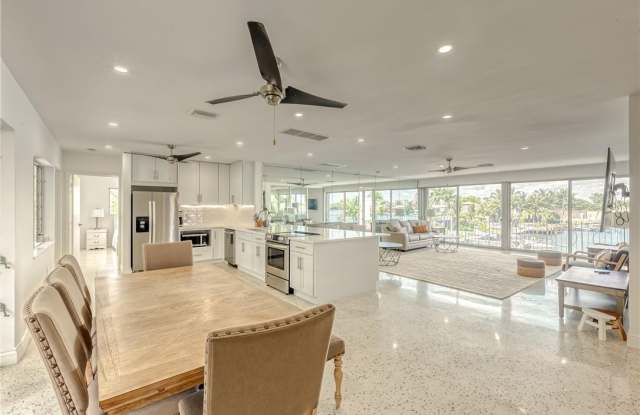 2717 Yacht Club Boulevard Gallery 3