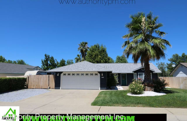 1526 Imperial Drive - 1526 Imperial Drive, Redding, CA 96003