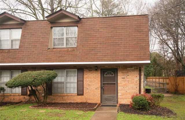 296 Kimberly Way SW - 296 Kimberly Way, Marietta, GA 30064